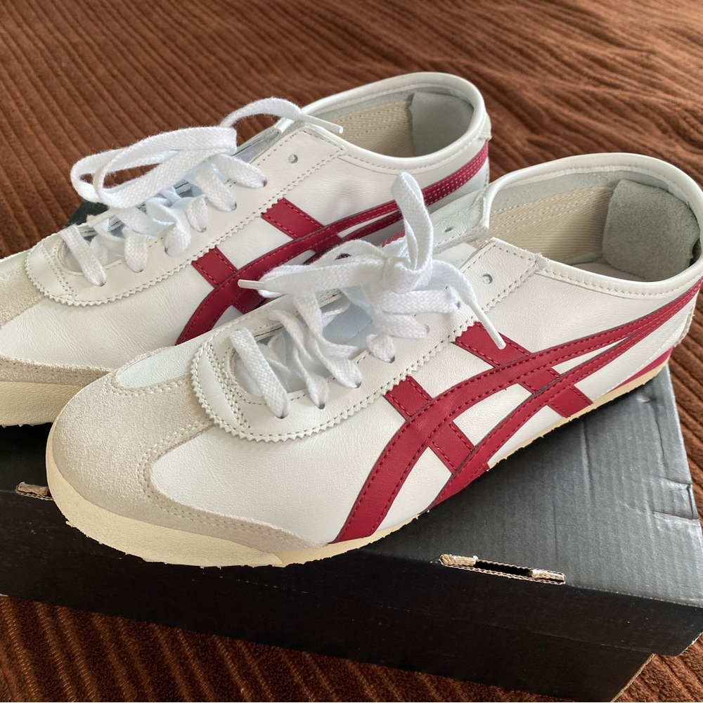 Onitsuka Tiger Mexico 66 Asics White and Burgundy Sneakers Size 9